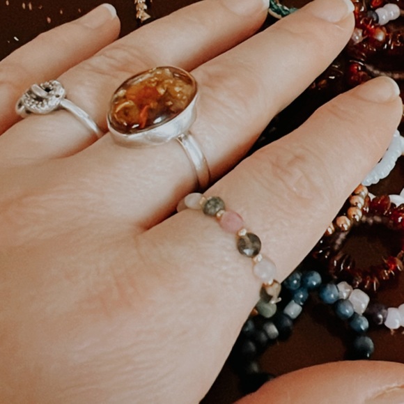 Stone Beaded Stretchy Rings🫶🏼GoldenHealingApothecary - Picture 7 of 16